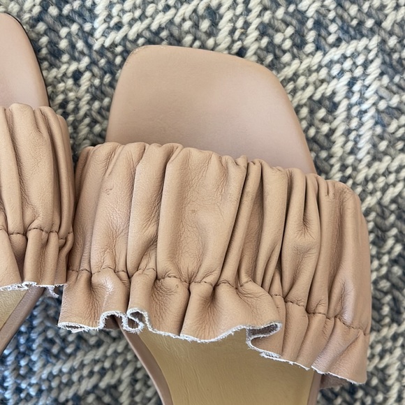 Reformation Sandals - Picture 3 of 6